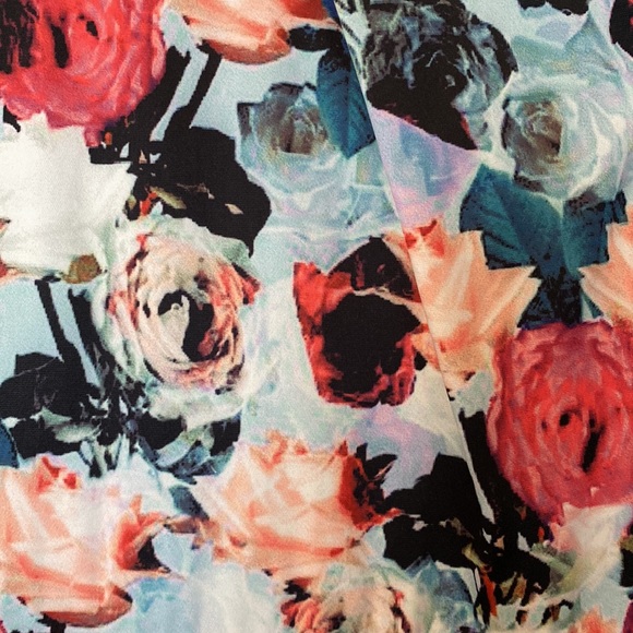 ANGELEYE London Dress 😍 - Picture 4 of 5